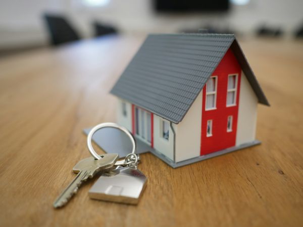 Guide pour vendre votre maison seul et maximiser vos gains